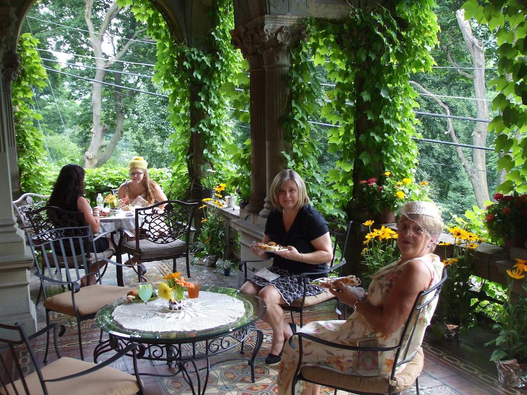 The Harry Packer Mansion Inn Jim Thorpe Exterior photo